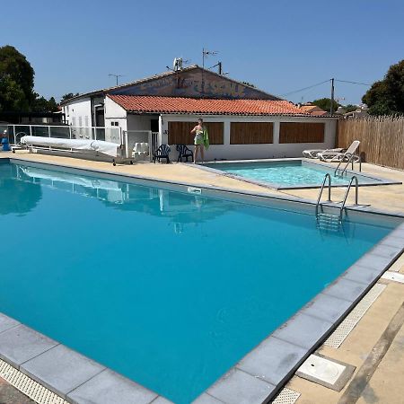 Mobil Home A Meschers Au Camping L'Escale Proche De Royan Bagian luar foto
