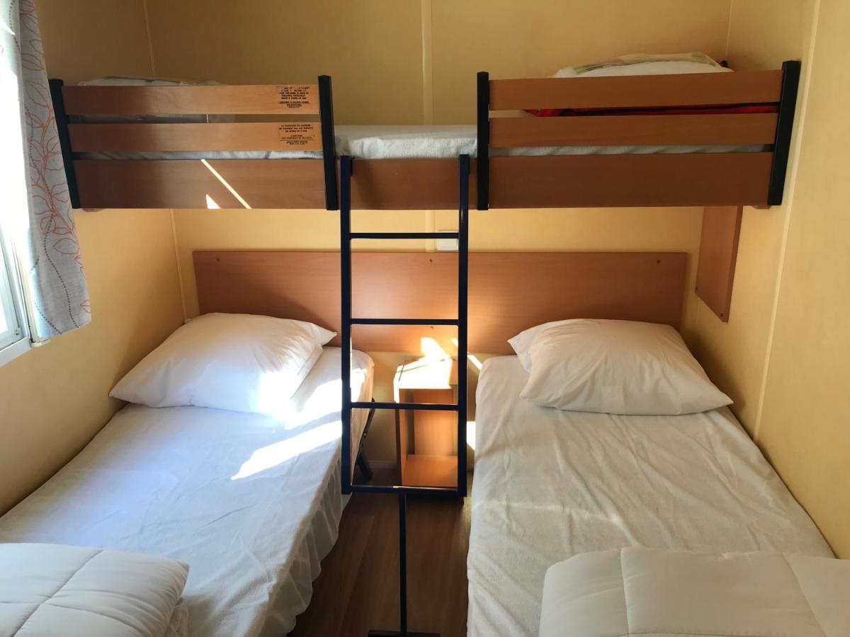 Mobil Home A Meschers Au Camping L'Escale Proche De Royan Bagian luar foto