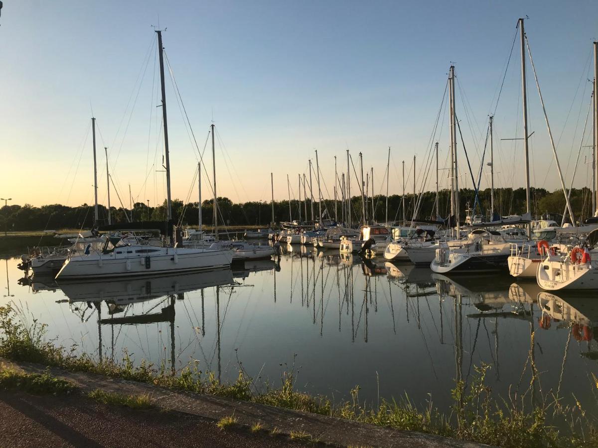 Mobil Home A Meschers Au Camping L'Escale Proche De Royan Bagian luar foto