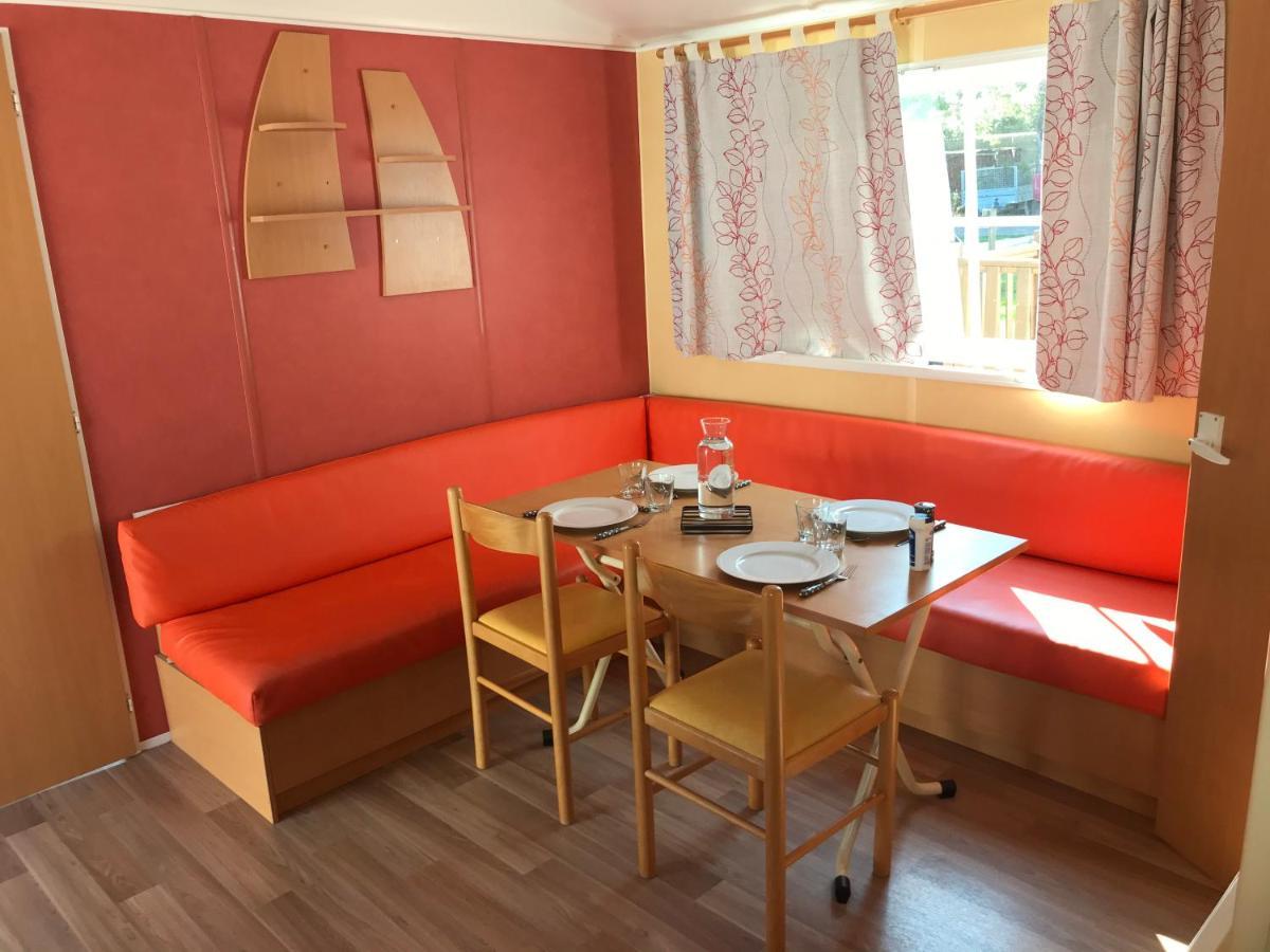 Mobil Home A Meschers Au Camping L'Escale Proche De Royan Bagian luar foto